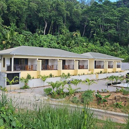 ホテル Solea Self Catering ヴィクトリア エクステリア 写真