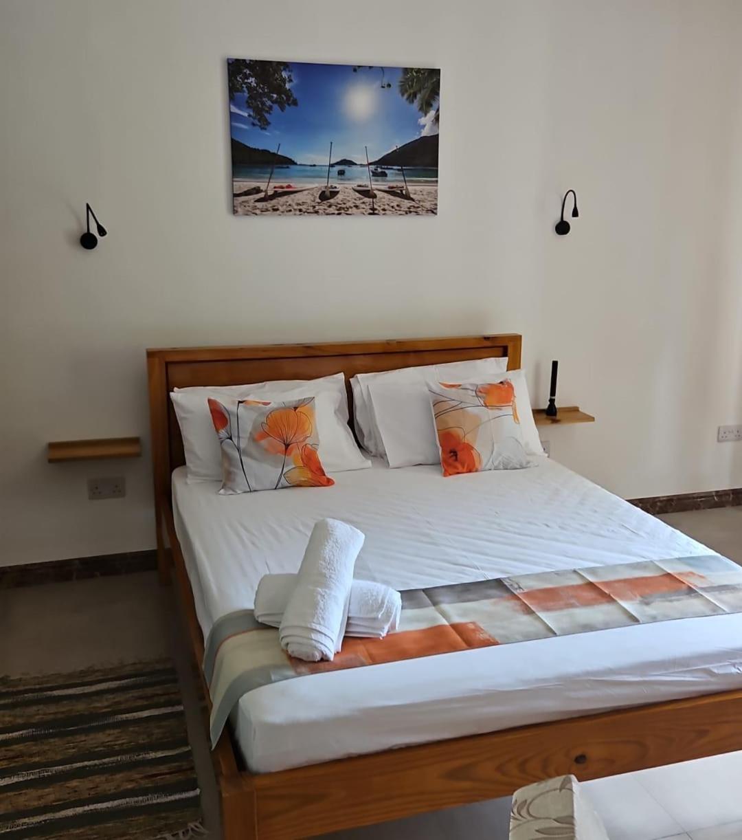 ホテル Solea Self Catering ヴィクトリア エクステリア 写真